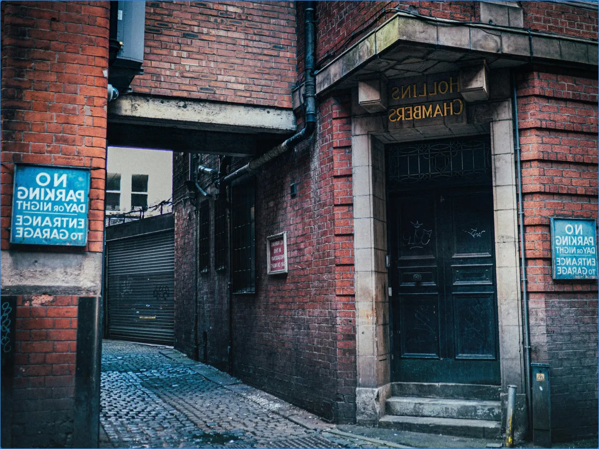 Virtual Hideout Manchester: A Gateway to Alternate Realities